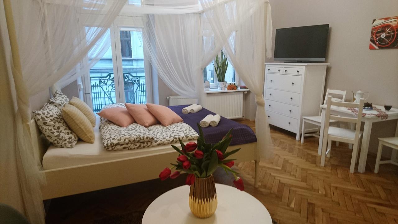 Ok Home Apartments Красков Екстериор снимка