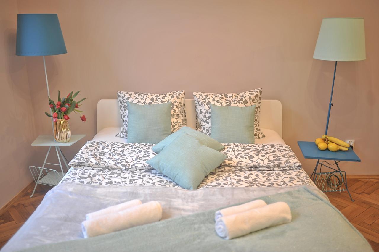 Ok Home Apartments Красков Екстериор снимка